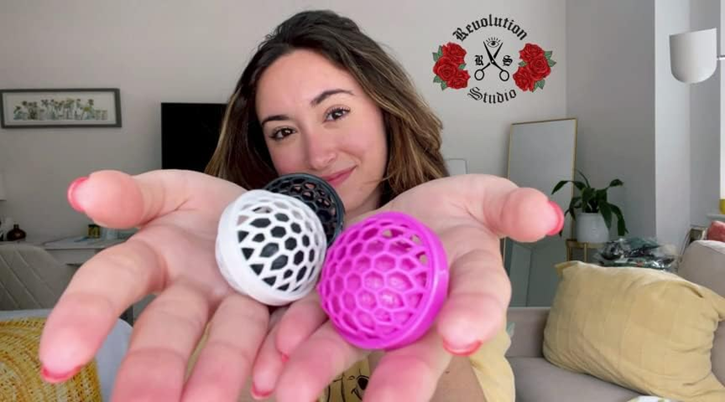 The Cleaning Ball Best Dust Sucker Sticky inside Ball Picks up Dust, Dirt and Crumbs from Any Difficult Angles inside Car, Bag, Suitcase, Purse, Backpacks Smart and Reusable, Pink image number 3