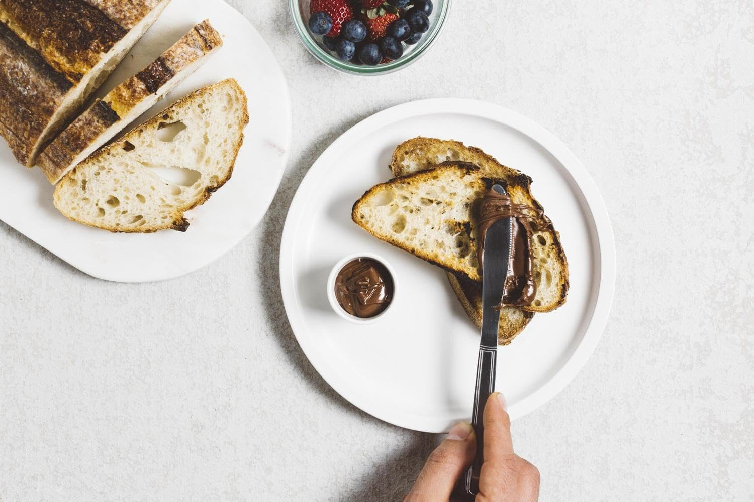 Nutino Premium Italian Chocolate Hazelnut Spread. No Artificial Colours or Preservatives. Perfect for Toast, Pizza, Ice Cream, Cakes, Croissants, Sandwiches, Milk and Fruit - 220G image number 5