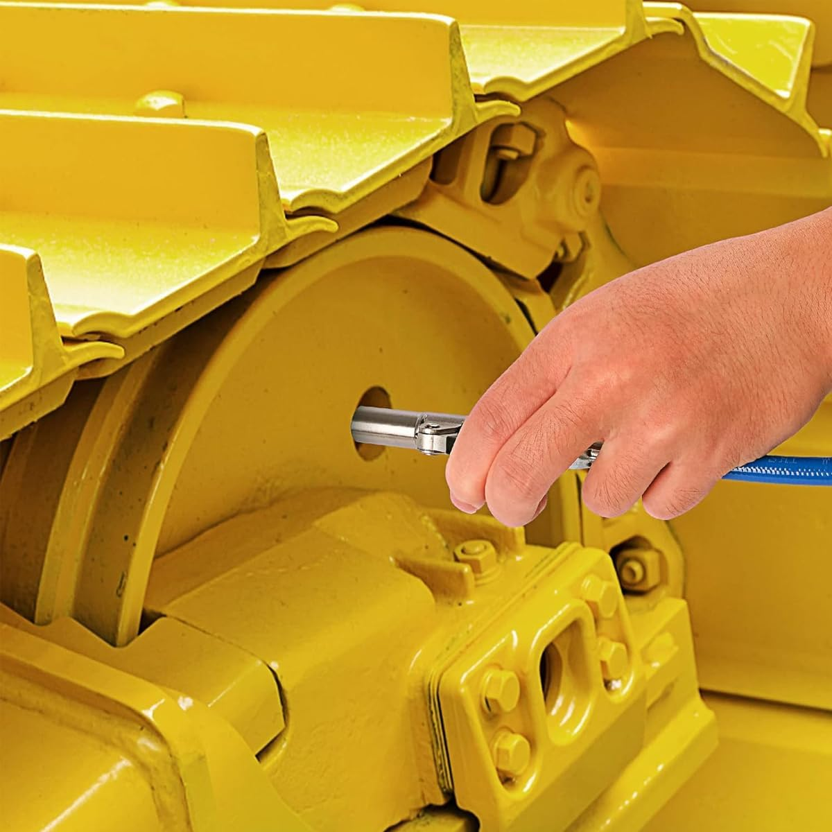 AIMALL Heavy-Duty Quick Release Grease Gun Coupler - NPTI/8 Compatibility, 10000 PSI Maximum Pressure, Metal Build for Durability image number 1