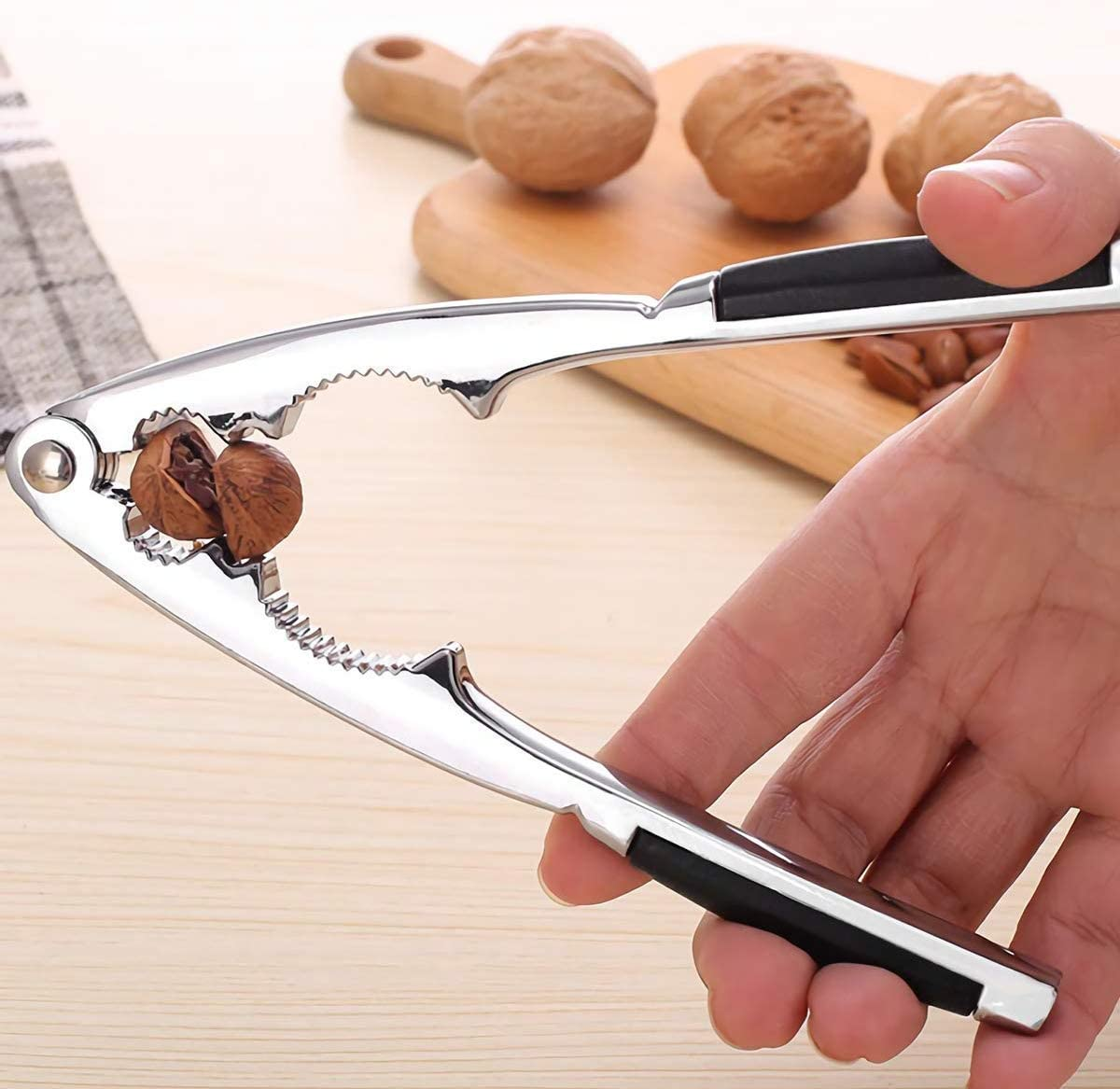 Nut Crackers Chestnut Opener Seafood Sheller Heavy Zinc Alloy Nutcracker Pecan Walnut Plier Clip Tool with Good Grips Kitchen Utensils image number 2