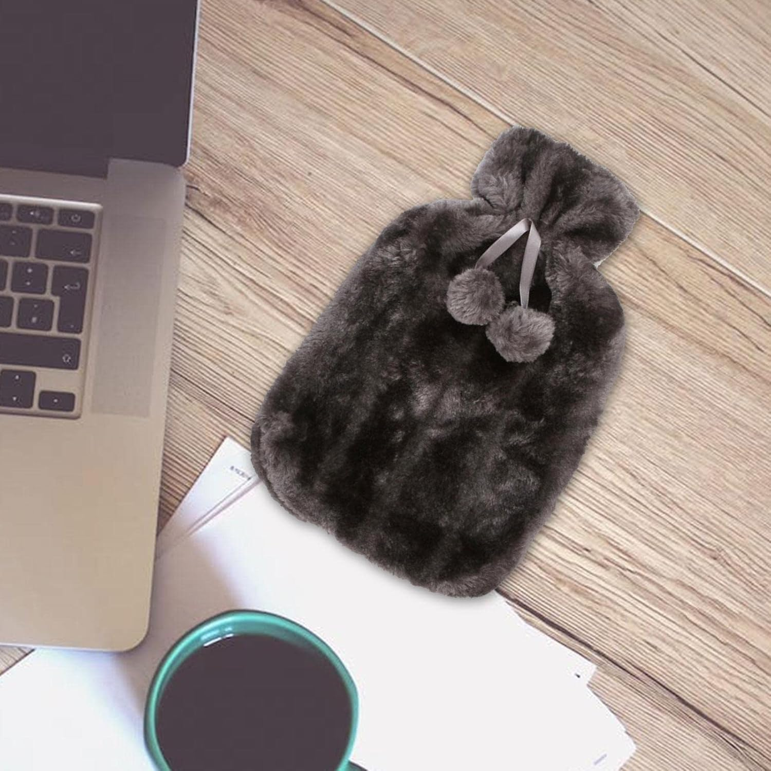 Water Bottle Softcover,2 Liter Ultra Soft Faux Plush Fur Hot Water Bottle Cover - Hot Water Bottle Cloth Helps Relieve Muscle Aches Menstrual Cramps 6-8 Hours to Keep Warm Helves