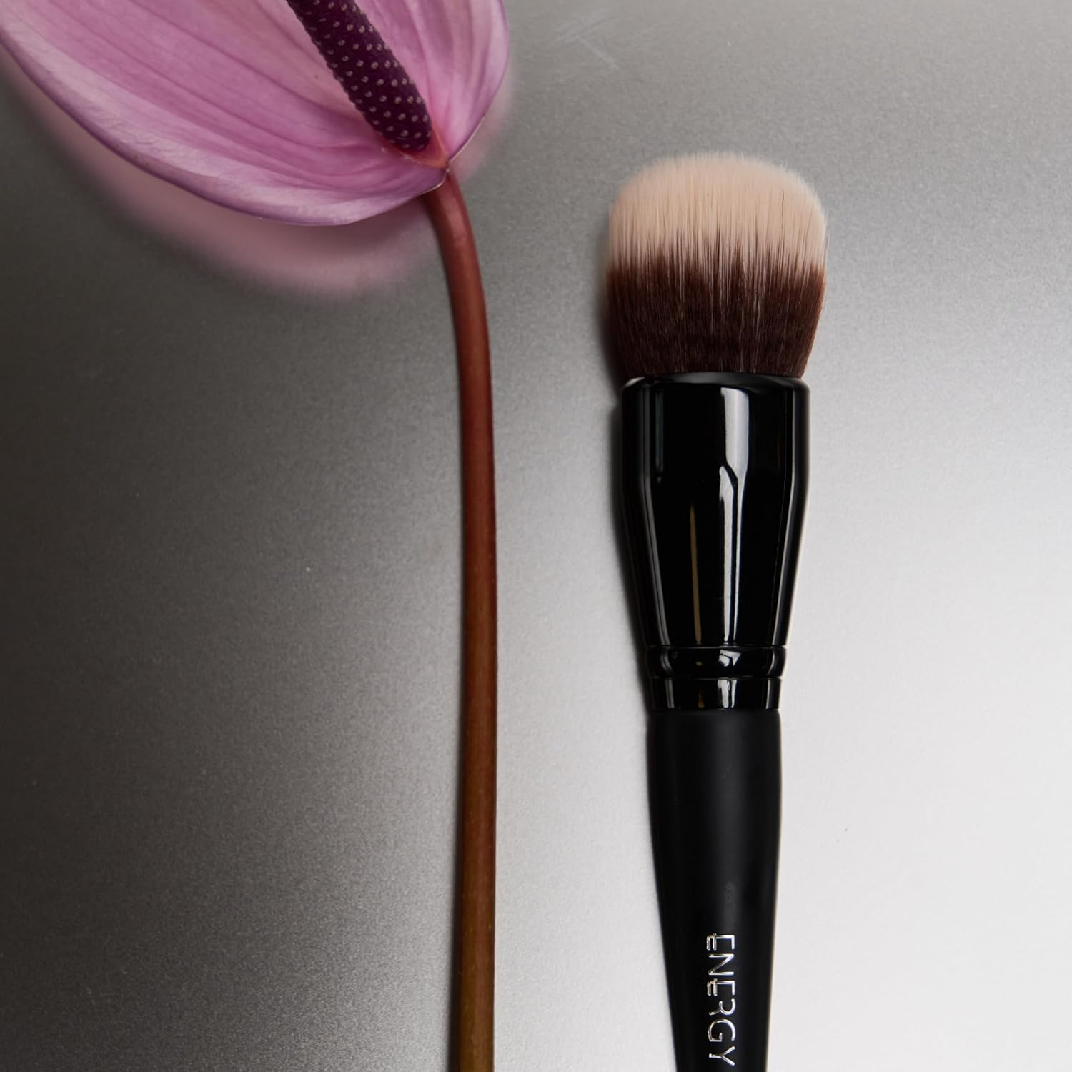 ENERGY Smoothing Face Makeup Foundation&Blush Brush for Liquid Cream&Powder image number 2