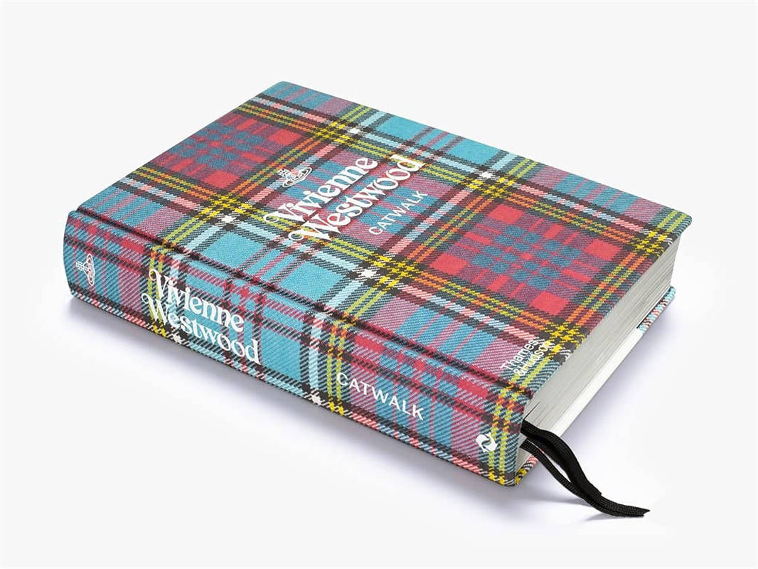 Vivienne Westwood Catwalk:The Complete Collections image number 2