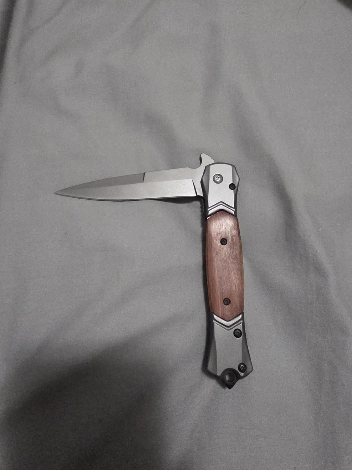 Folding Pocket Knife &ndash; Lightweight Camping, Hunting & Fishing Companion, Sharp Stainless Steel Blade, Ergonomic Handle, Compact EDC Outdoor Tool image number 2