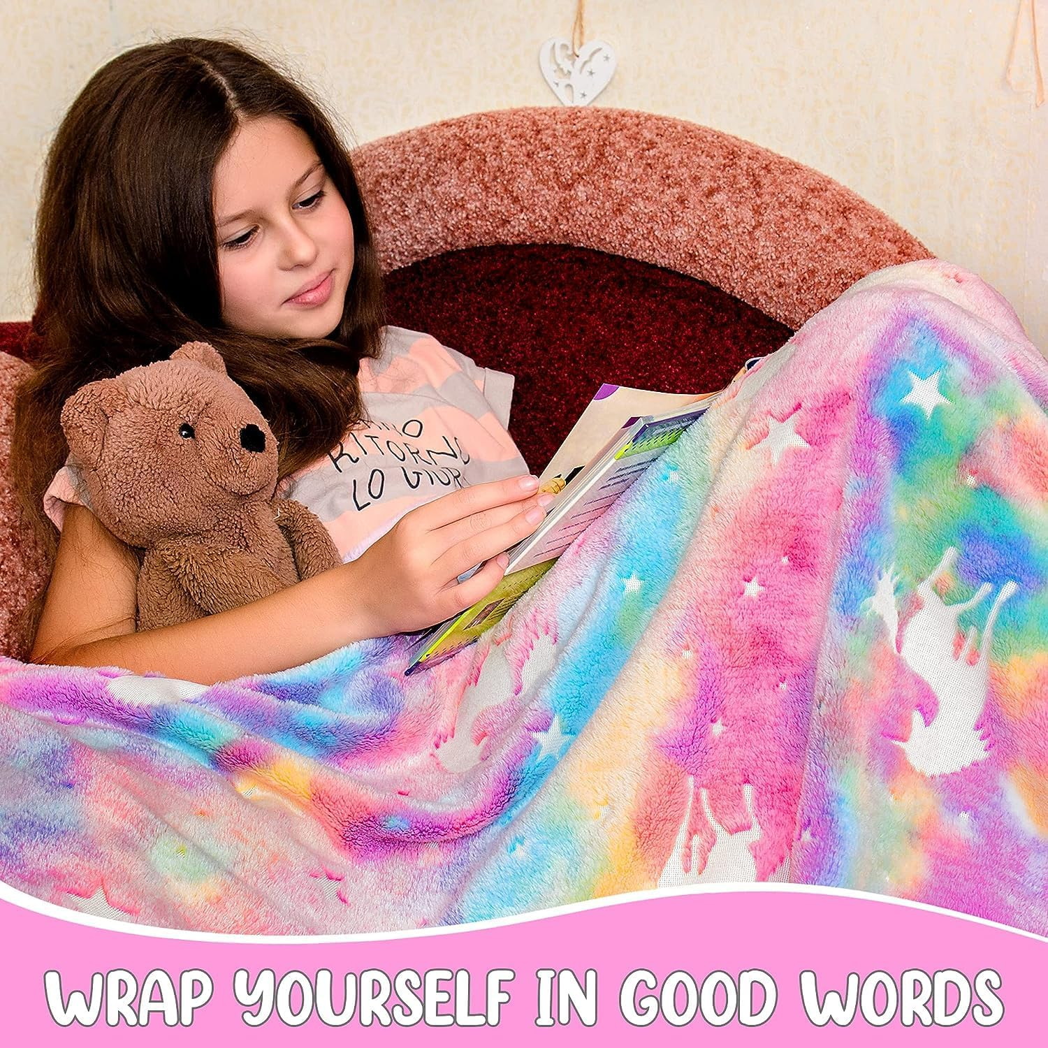 Big Size Unicorn Glow in the Dark Blanket for Kids - Rainbow Blankets for Girls - Super Soft Fuzzy Throw Blankets for Teen Girls Plush Fleece Pink Glow in the Dark Blanket for Kids 130 X 170 Cm image number 5