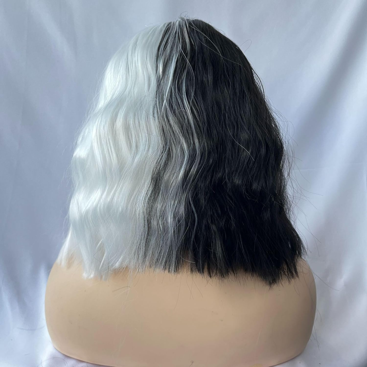 Black Short Bob Wig,Black White Wig Short Curly Half Black White Wigs with Bangs for Women Natural Looking for Party Halloween Costume Cosplay Party Daily Use (Black White, One Size) image number 3