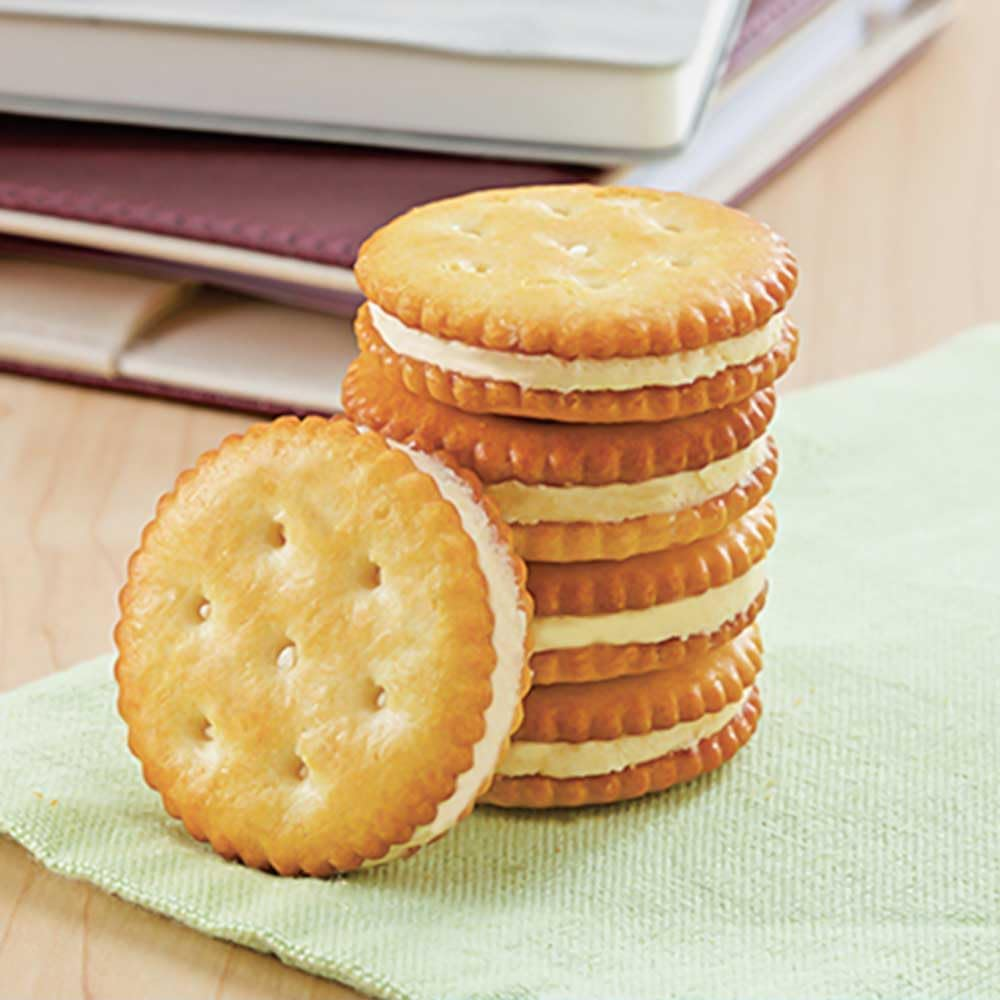 ZESS Cheese Sandwich Crackers, Cheesy Biscuit Sandwiches Snack 18 Individually Wrapped Packs Office and Kids Snack on the Go Snack for School Trip 612G image number 1