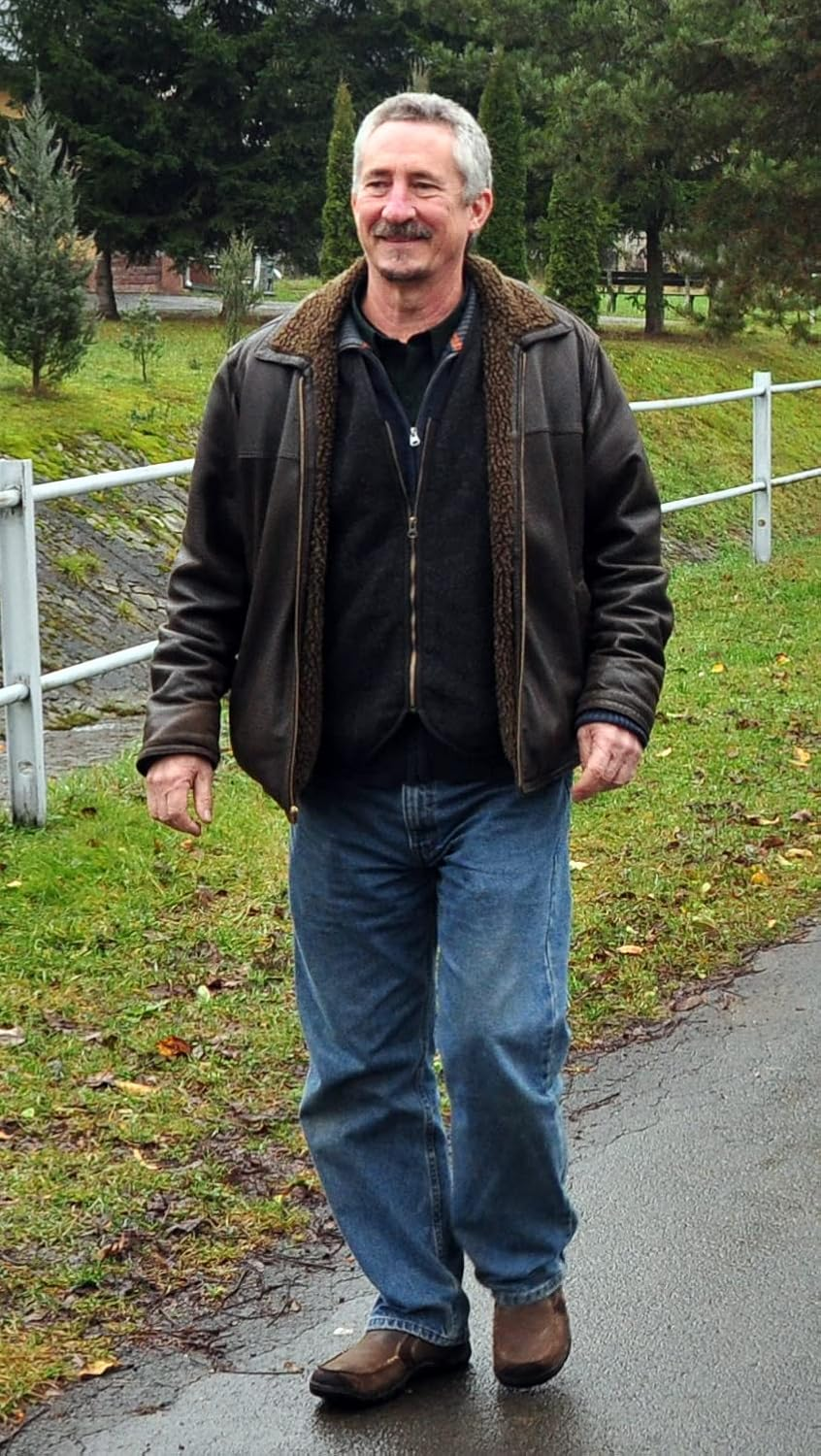 The Compost Toilet Handbook