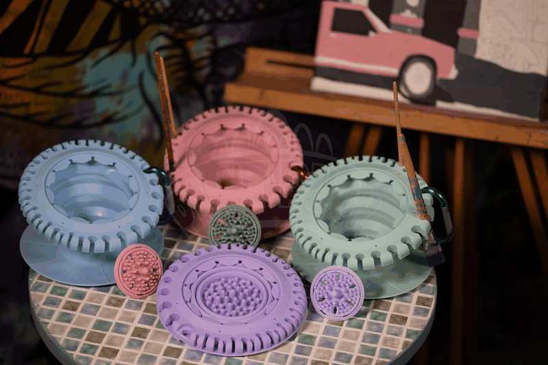 Collapsable Paint Brush Cleaner Rinse Cup (All-In-One) Fine Art, Studio, Classroom | Brushes Holder & Silicone Cleaning System for Acrylic, Watercolor, and Water-Based Mediums (Pink) image number 3