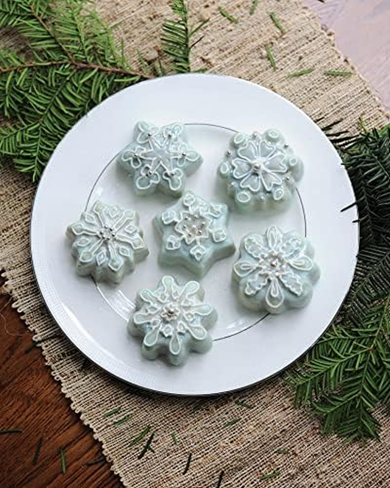 Nordic Ware Frozen Snowflake Cakelet Pan, Metallic