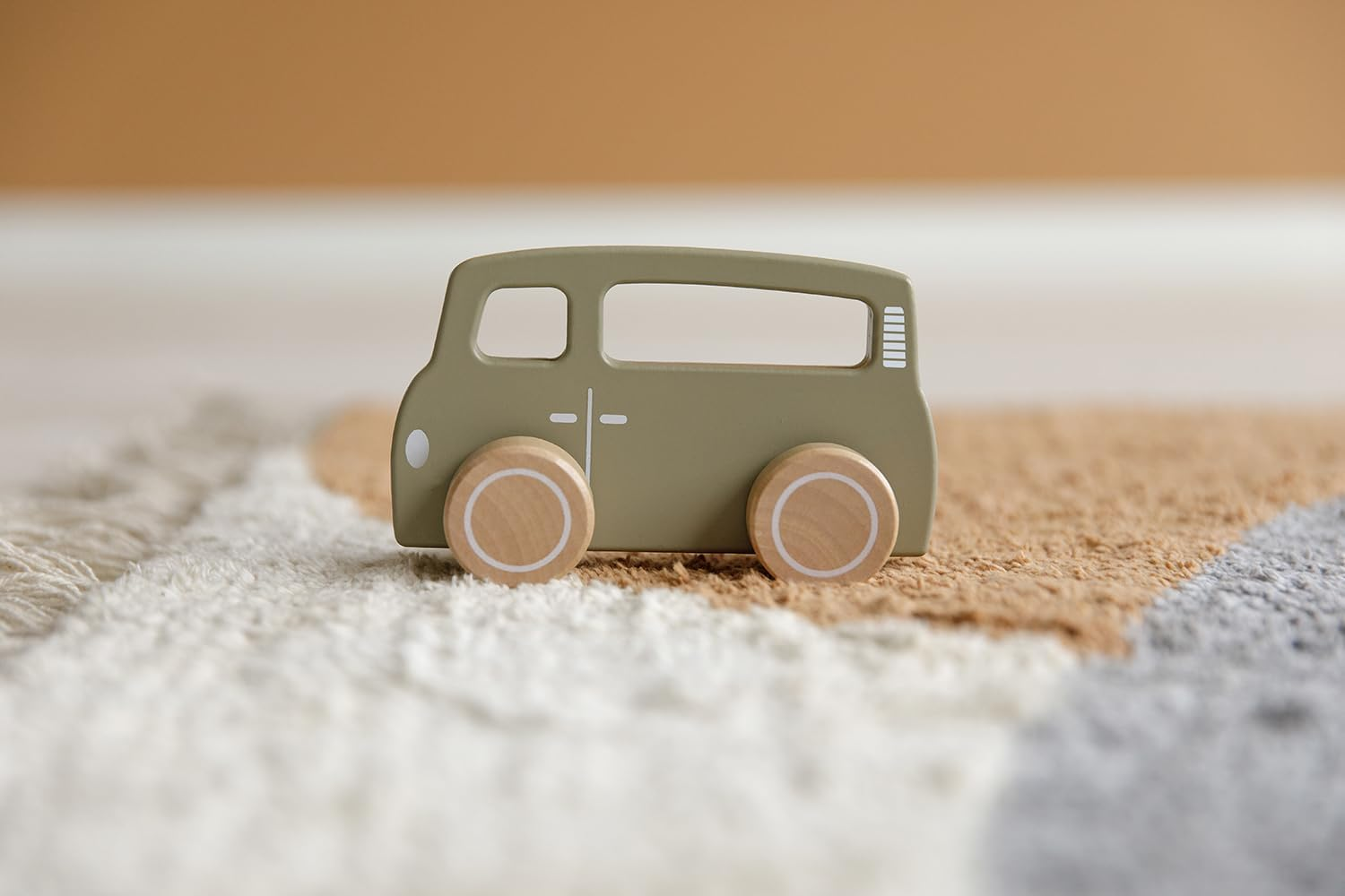 Little Dutch Wooden Van, Olive image number 1