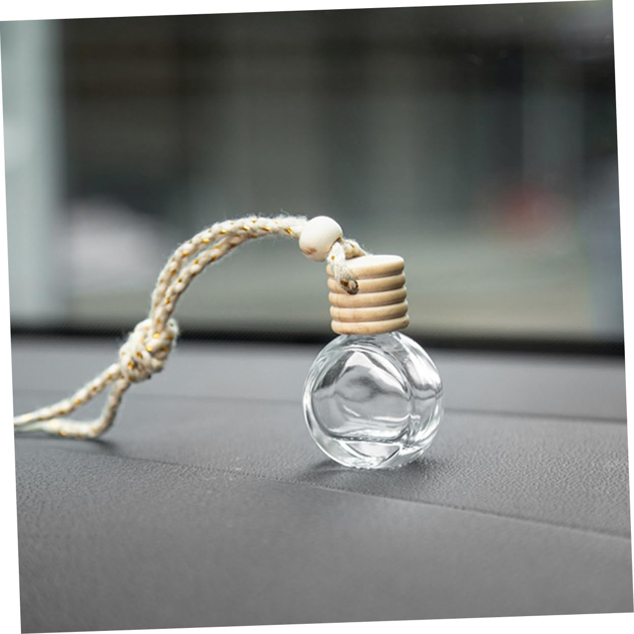 Ciieeo 3Sets Car Fragrance Diffusers Perfume Bottles Pendants Car Hanging Accessories Aromatherapy Perfume Diffuser 10Pcs*3 image number 4