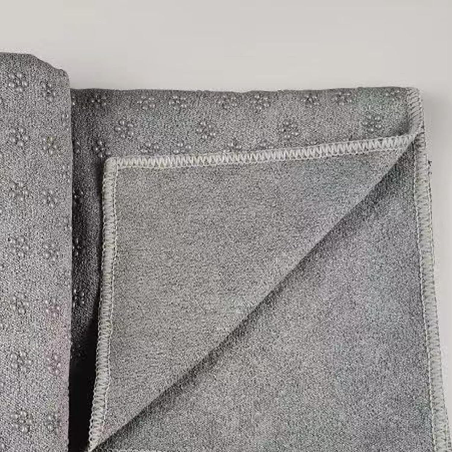 Hot Yoga Mat Towel Yoga Towel for Yoga Mats Non Slip Comfortable Exercise Mat Sweat Absorbing for Travel Pilates Home Gym image number 6