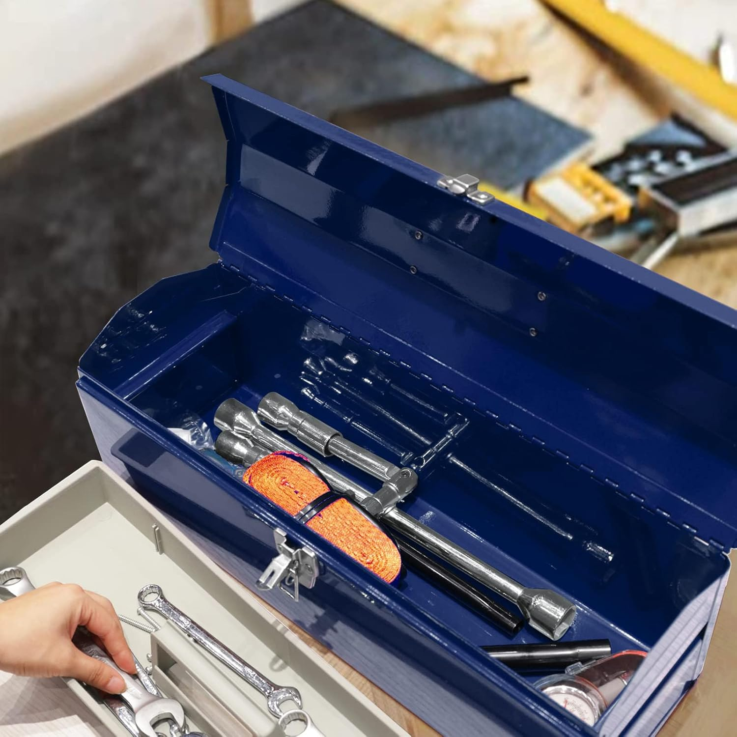 TCE ATB101U-1 Torin Portable Steel Tool Box: 19" Hip Roof Style with Metal Latch Closure and Removable Storage Tray, Blue image number 6