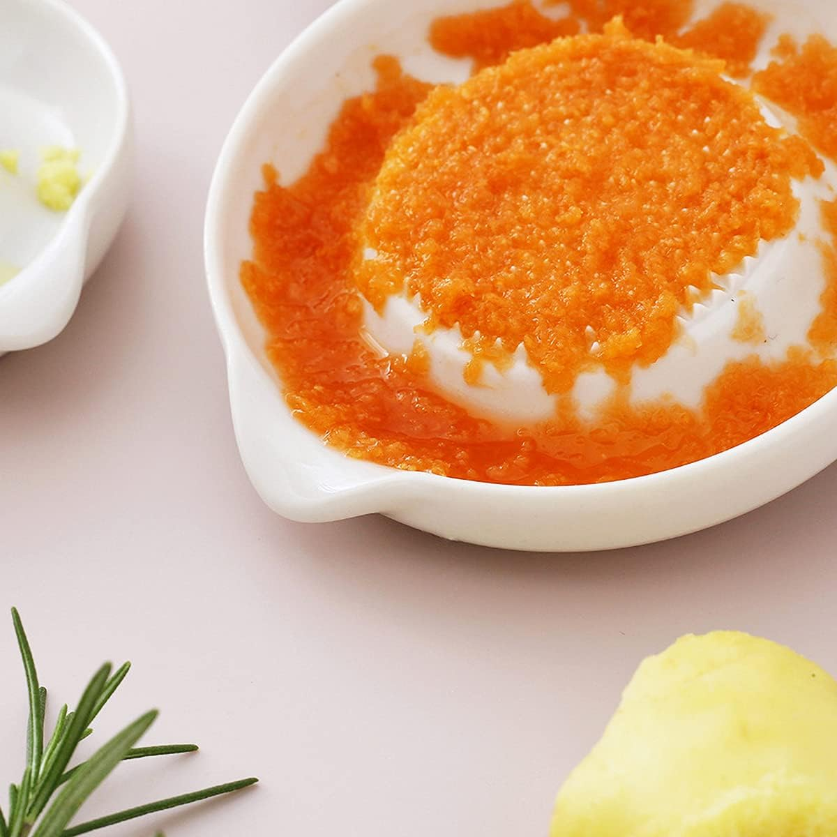 Advanced Ceramic Grater for Ginger, Garlic and Onion, 4 Inches (4-Inch) image number 5