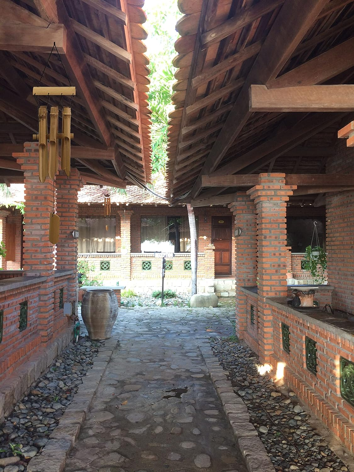 Bamboo Wind Chime Outdoor, 6 Small Bamboo Bell Tubes for Outdoor or Indoor Home D&eacute;cor, Handmade Natural Soothing Sound 23 Inches image number 3