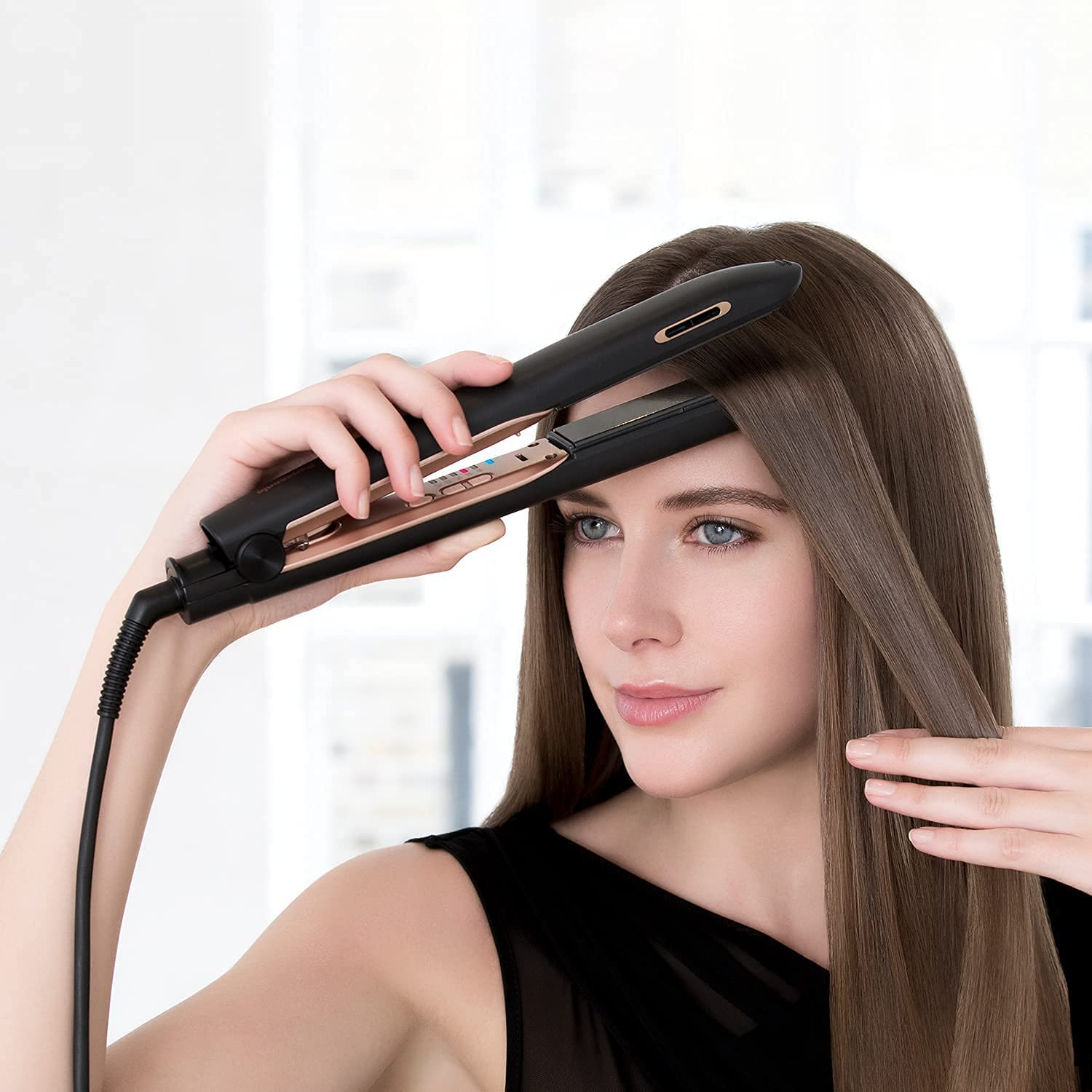 Panasonic Hydrating Nanoe Technology Hair Straightener (EH-HS99-K765) image number 6