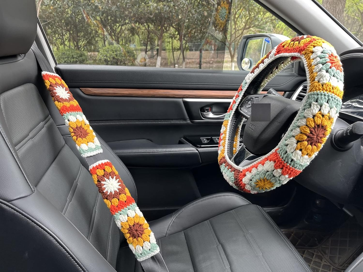 Steering Wheel Cover,Handmade Crochet Rainbow Sunflower Granny Square Steering Wheel Covers (Wheel Covers+2Belt Covers+2Car Coasters+Strawberry) image number 4