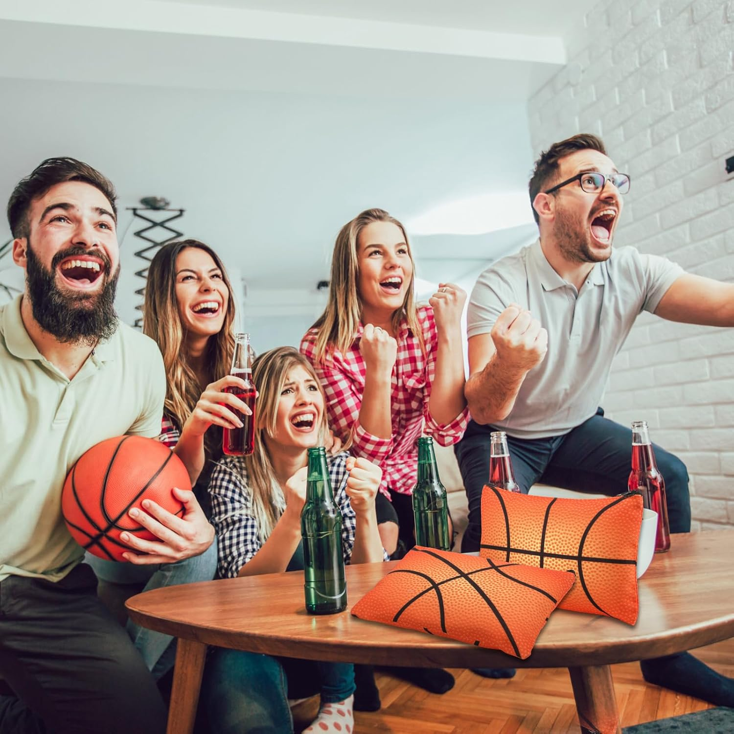 Eccliy 20 Pcs Sport Makeup Bag Sport Cosmetic Bag Canvas Gifts Softball Volleyball Football Baseball Accessories for Girls Toiletry Pouch with Zipper for Women Team Party Favors, 8 X 5 Inch, image number 2