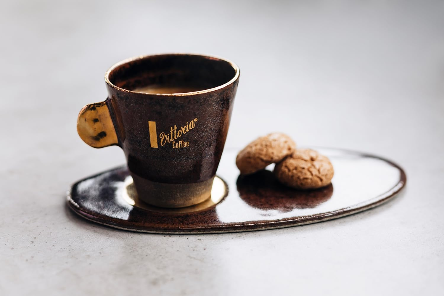 Vittoria Coffee Espresso 100% Arabica Supreme Specialty Coffee Beans. Medium Roast Profile with Tasting Notes of Honey, Strawberry and Chocolate. - 500G image number 5