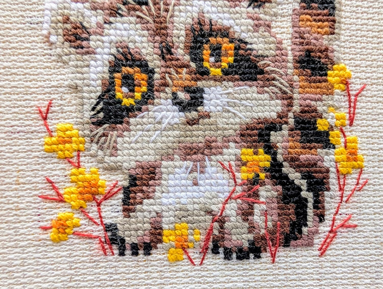 RIOLIS - Little Raccoon 1754, Cross Stitch Kits 5,12" X5,12, Cross Stitch Kits for Beginners & Advanced, Crossstitching Kits Adult, Counted Stitching Kits, Embroidery Kit image number 2