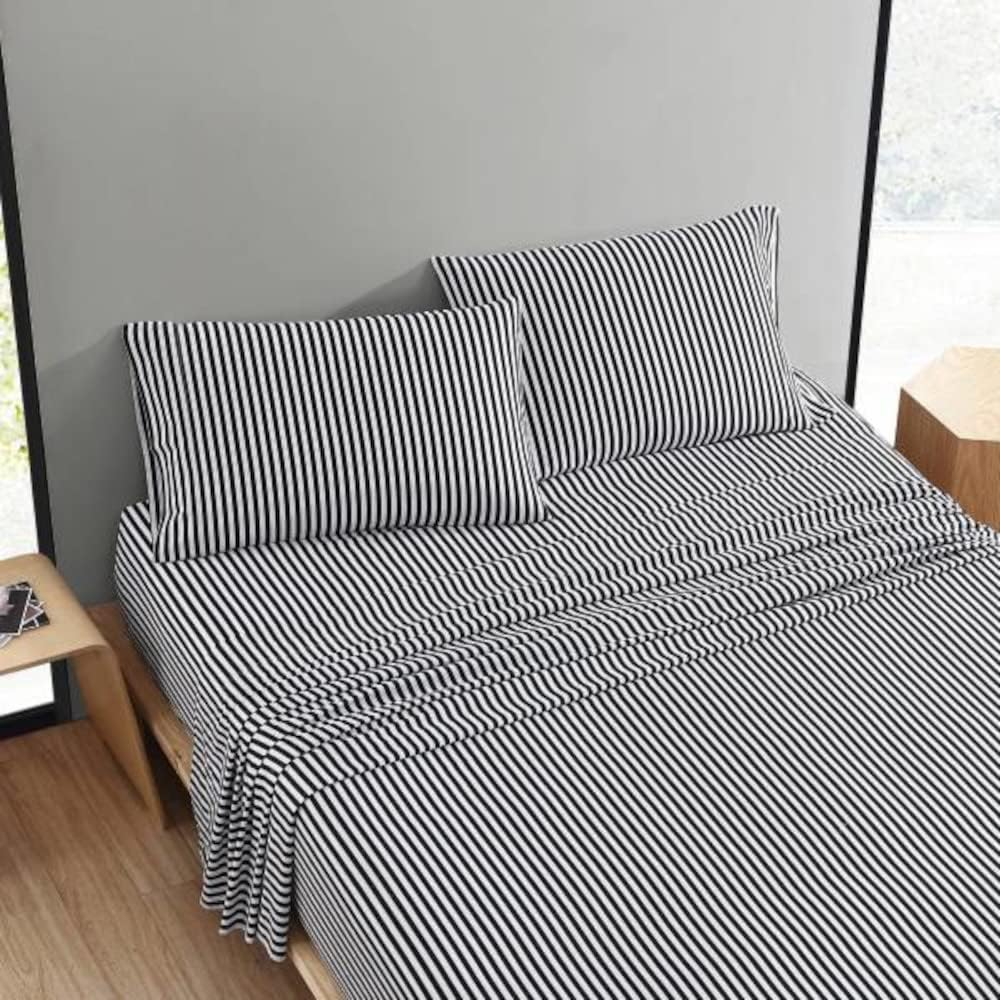 MARIMEKKO - Twin Sheets, Cotton Percale Bedding Set, Crisp & Cool Home Decor (AJO Black, Twin/Twin XL) image number 2