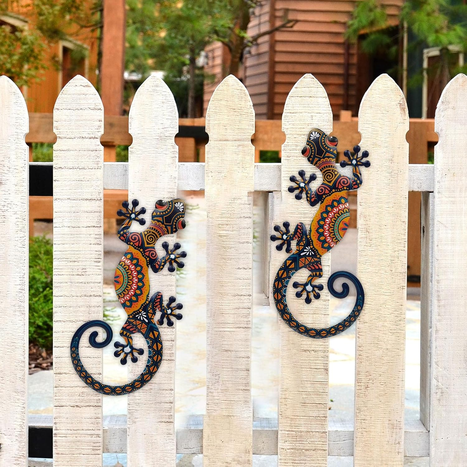 Metal Lizard Gecko Wall Art - 2 Pack 15 Inch Metal Wall Decor, Lizard Outdoor Hanging Glass Sculpture Decoration for Yard Garden Art, Patio Fence Home, Unique Gift Ideas image number 3