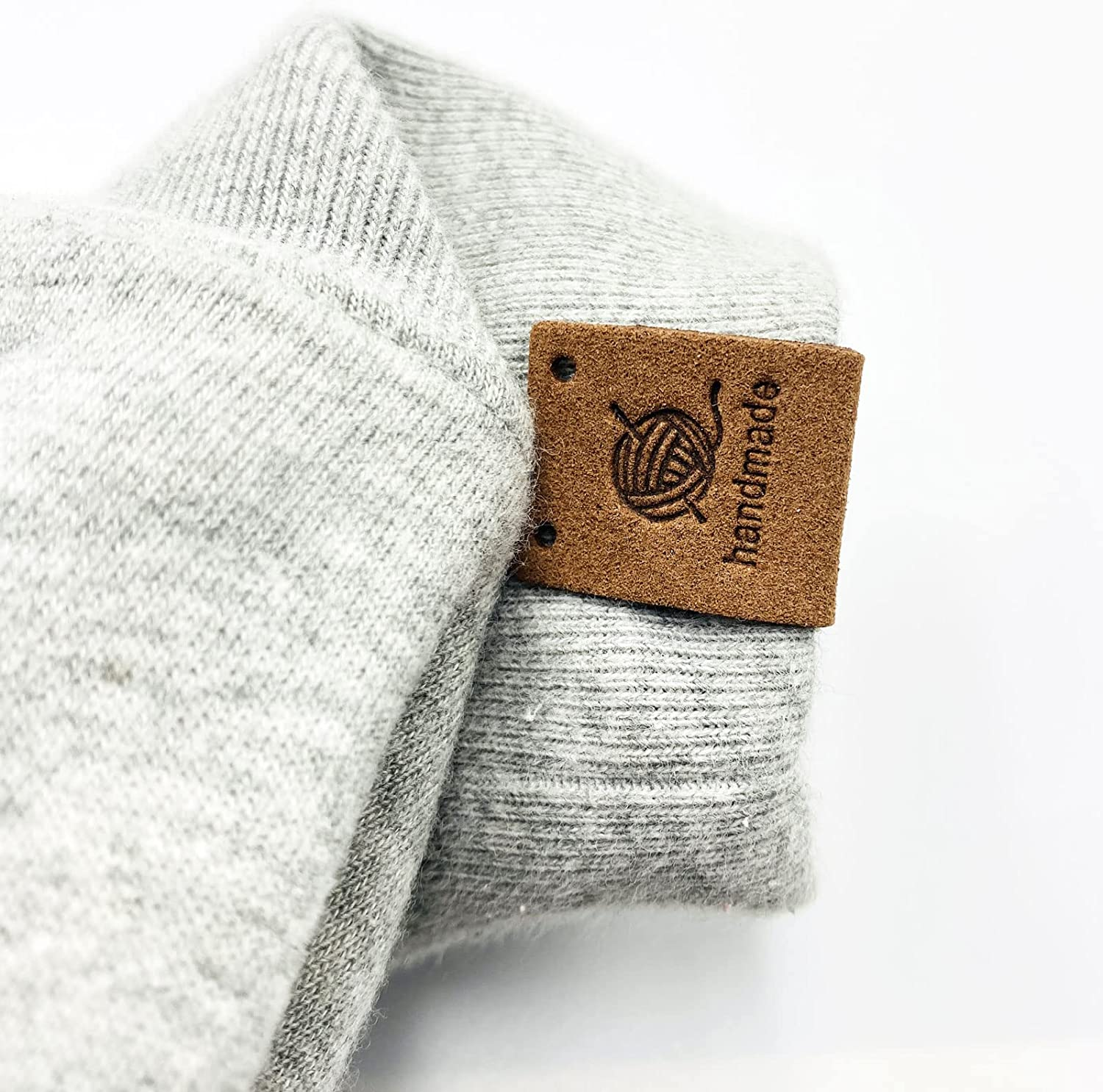 Gewene 50 Pcs Faux Leather Label Handmade Tag Label Folding Handmade Tags Button Holes Embossed Tag Embellishment Knit DIY Jeans Bags Shoes Hat Crafts, Knitting and Crocheting(Yarnball, 10 Colors) image number 4