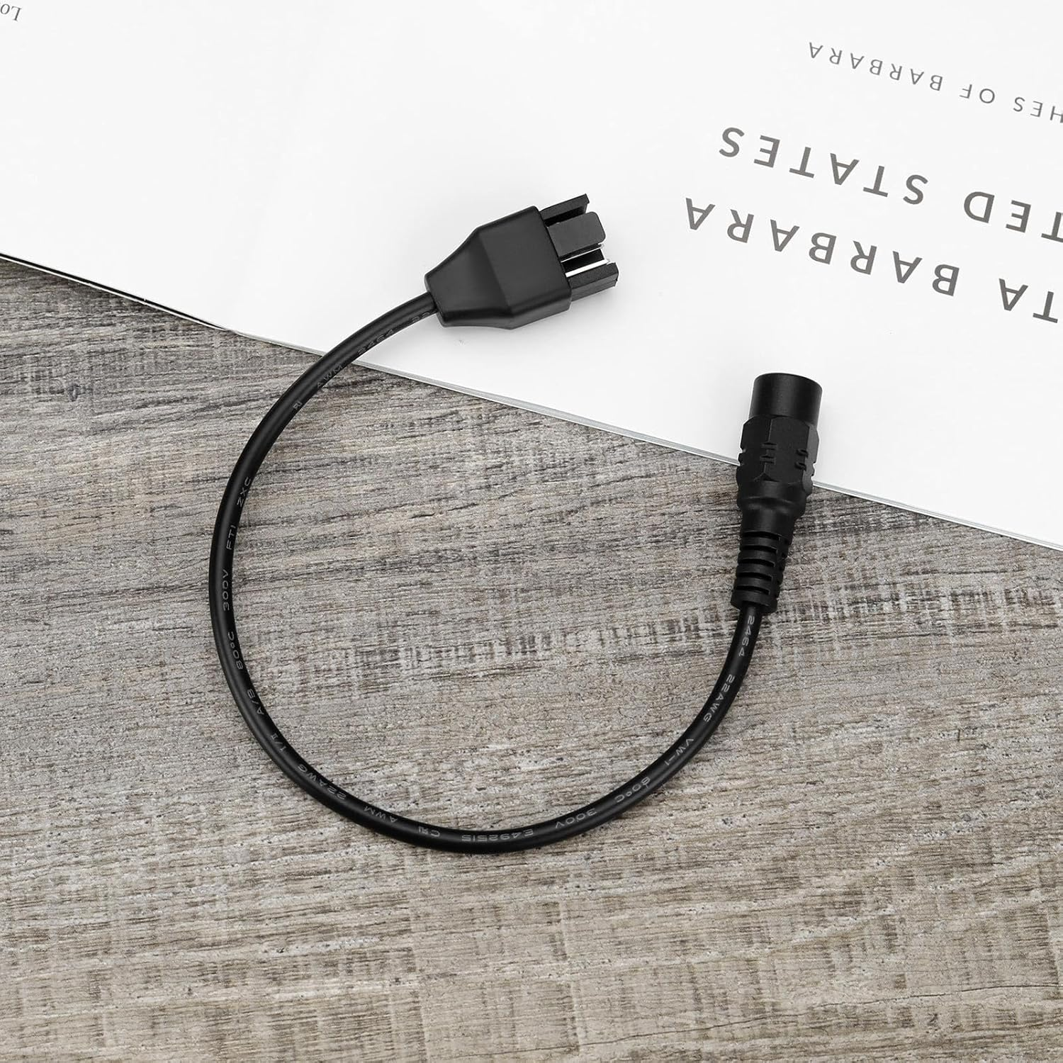 Emagtech 4PCS Fan Extension Cable DC5521 Female to 4 Pin Male 22AWG PWM Housing Fan Cable 12V Power Supply Adapter for CPU Fans PC Cooling Fan 24Cm image number 6