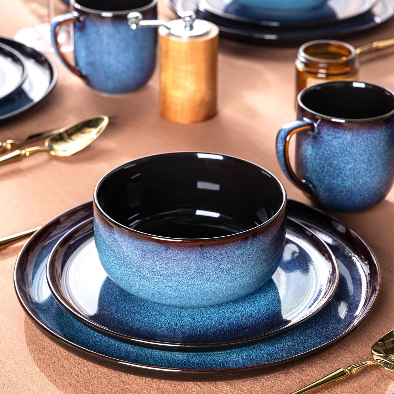 LERATIO Ceramic Dinnerware Sets for 4,16-Piecereactive Glaze Plates and Bowls Set with Mugs,Highly Chip and Crack Resistant | Dishwasher,Microwave & Oven Safe Dishes Set-Blue image number 2