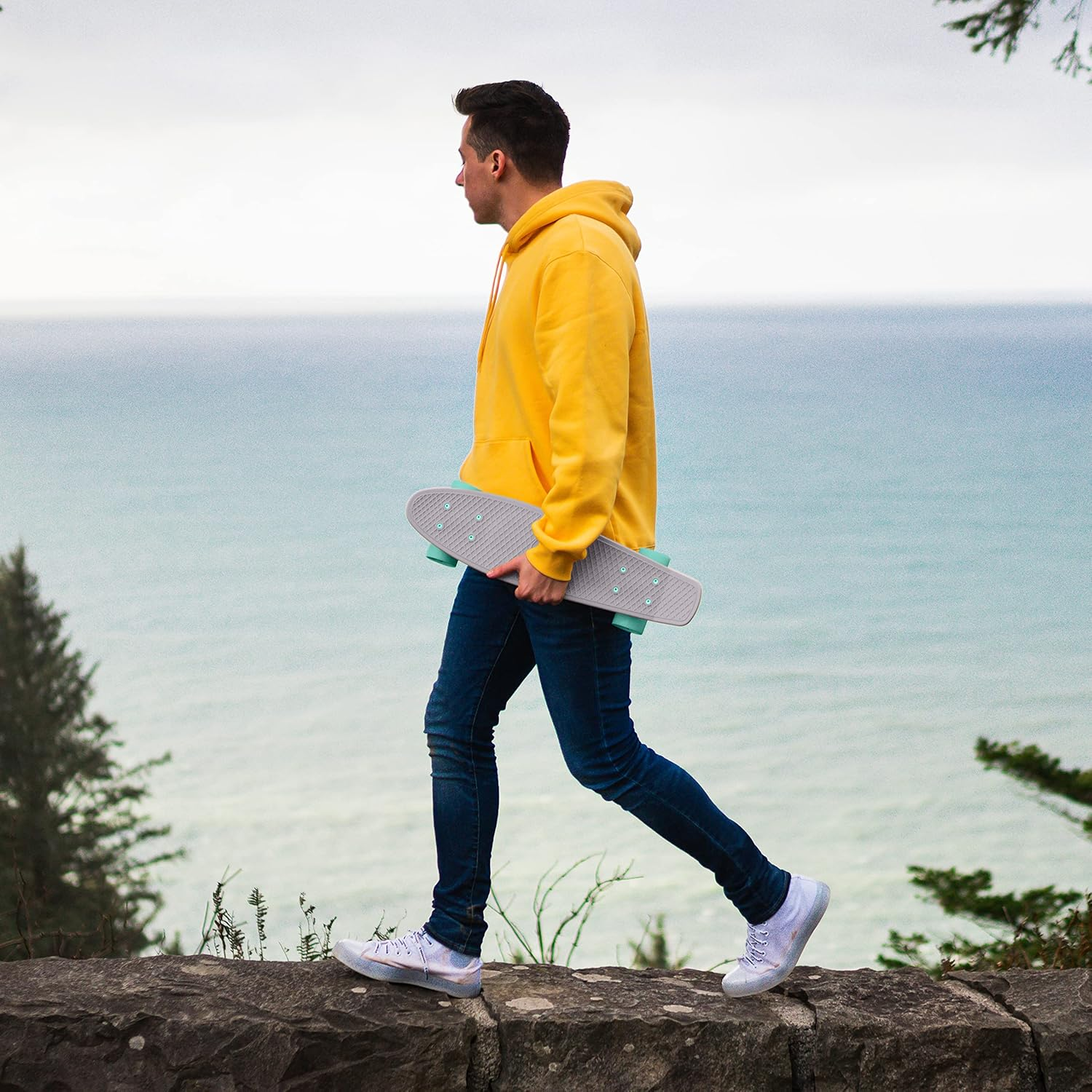 Retrospec Quip Skateboard Classic Retro Plastic Cruiser Complete Skateboard image number 4