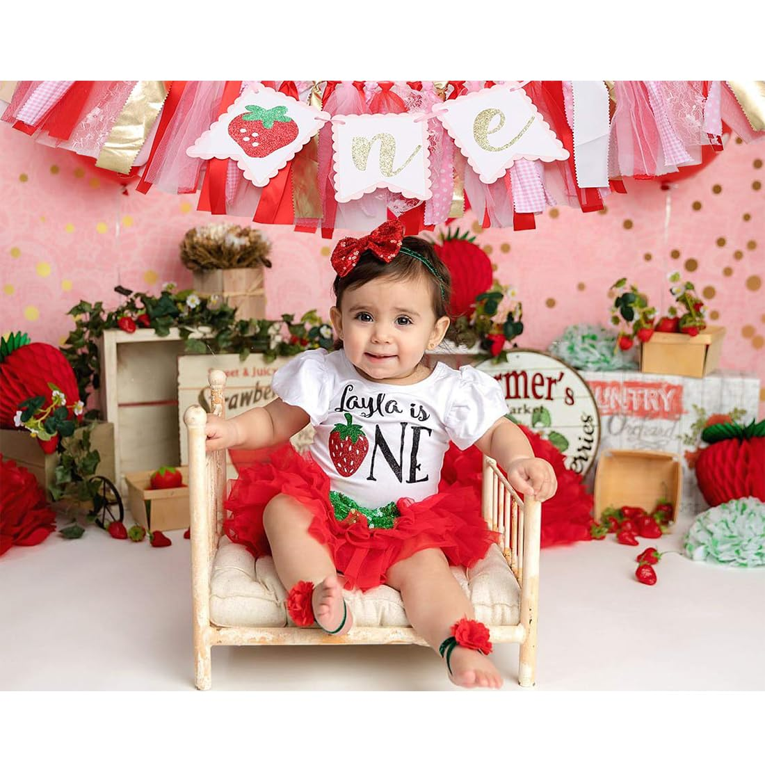 Strawberry High Chair Birthday Banner, Berry Sweet One Birthday Party Decorations, Smash Cake Photo Prop for 1St Birthday, First Birthday Party Supplies Souvenir Gifts for Girls Boys(Red) image number 6