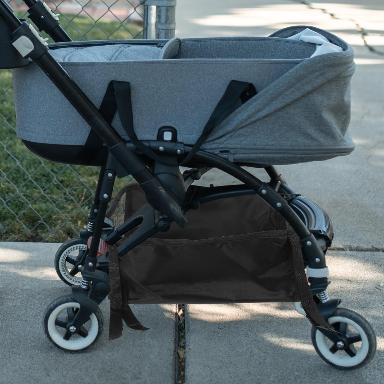 Abaodam Universal Stroller Organizer Bag - Lightweight Oxford Cloth Storage Basket for Baby Essentials under Stroller - Pram Caddy for Diapers Pacifiers and Toys image number 3