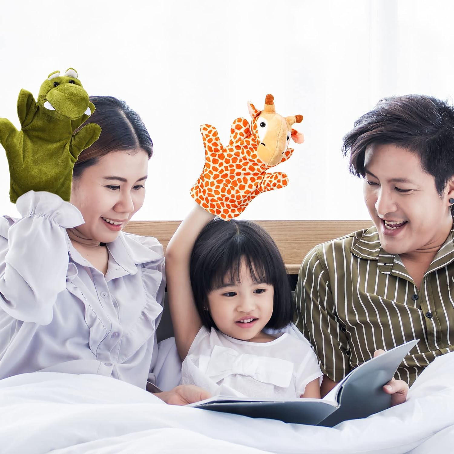 12 Pieces Hand Puppet Zoo Animal Plush Puppets Cute Animal Hand Puppets Plush Pretend Toys Educational Toys with Tiger Lion Monkey Bear Leopard Design for Telling Story Teaching Role Play (Cute) image number 2