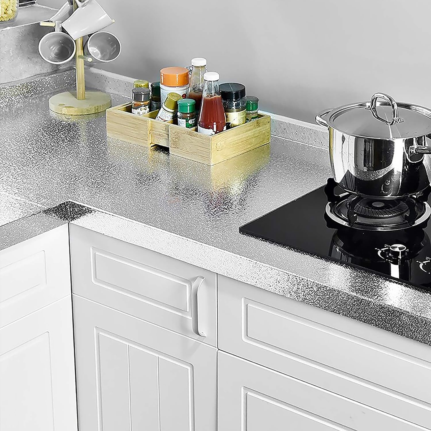 VEELIKE 15.7''X708'' Kitchen Oil-Proof Waterproof Backsplash Wall Stickers Roll Aluminum Foil Self Adhesive Peel and Stick Contact Paper Heat Resistant for Countertops Drawer Liner Shelf Liner image number 1