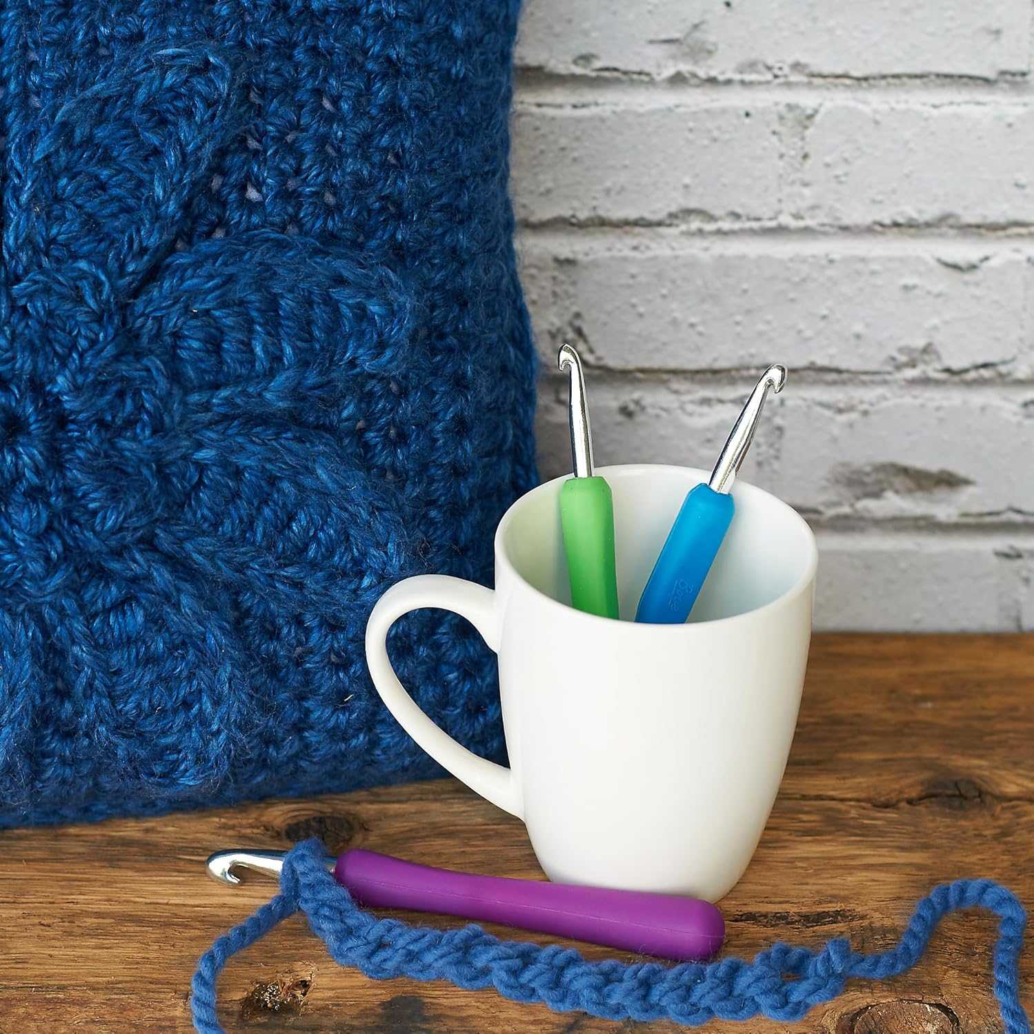 Boye Ergonomic Crochet Hook 12 Piece Set image number 6