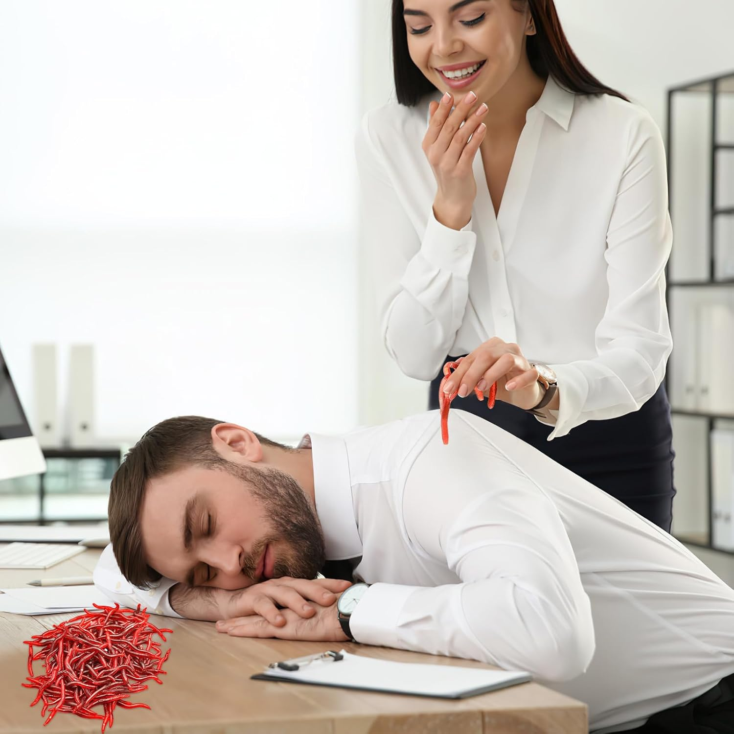 SAFIGLE 100Pcs Fishing Worms, Fake Earthworm Rubber Worms Fake Worms Faux Trick Toy, for Fishing Lures, Halloween April Fool'S Day Party image number 2