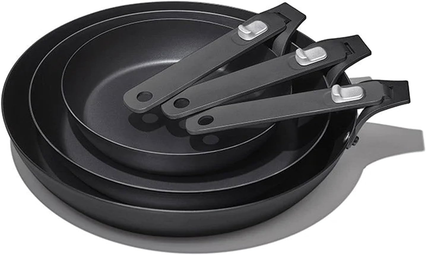 OXO Outdoor Carbon Steel Fry Pan Skillet with Removable Handle, 20 Cm / 8 Inch image number 1