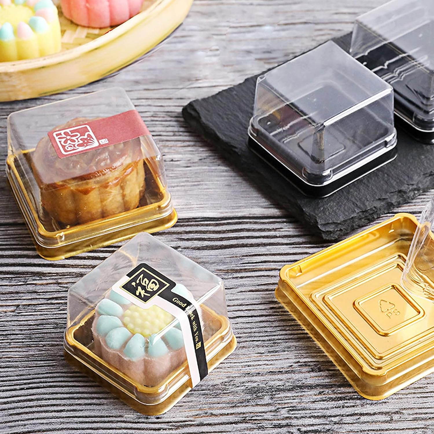 Benran 50 Sets Mooncake Box, Individual Mini Cupcake Container Boxes, Dessert Muffin Cake Box with Lids for Mid Autumn Festival Wedding Birthday Christmas Party (63-80G Gold) image number 1