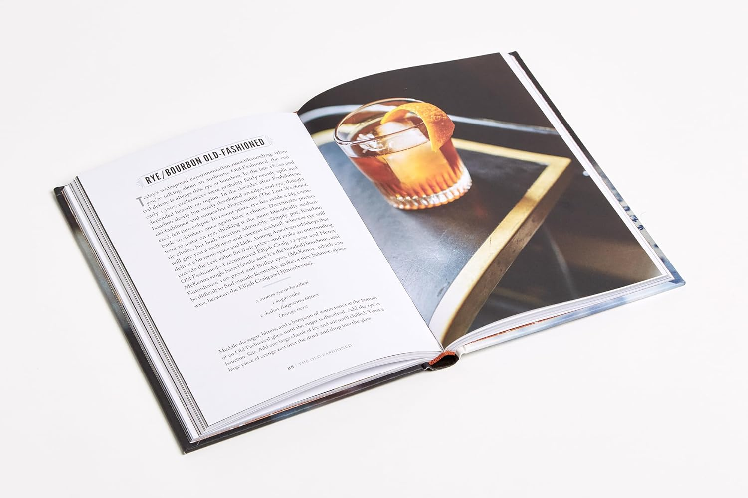 The Old-Fashioned: the Story of the World'S First Classic Cocktail, with Recipes and Lore image number 4