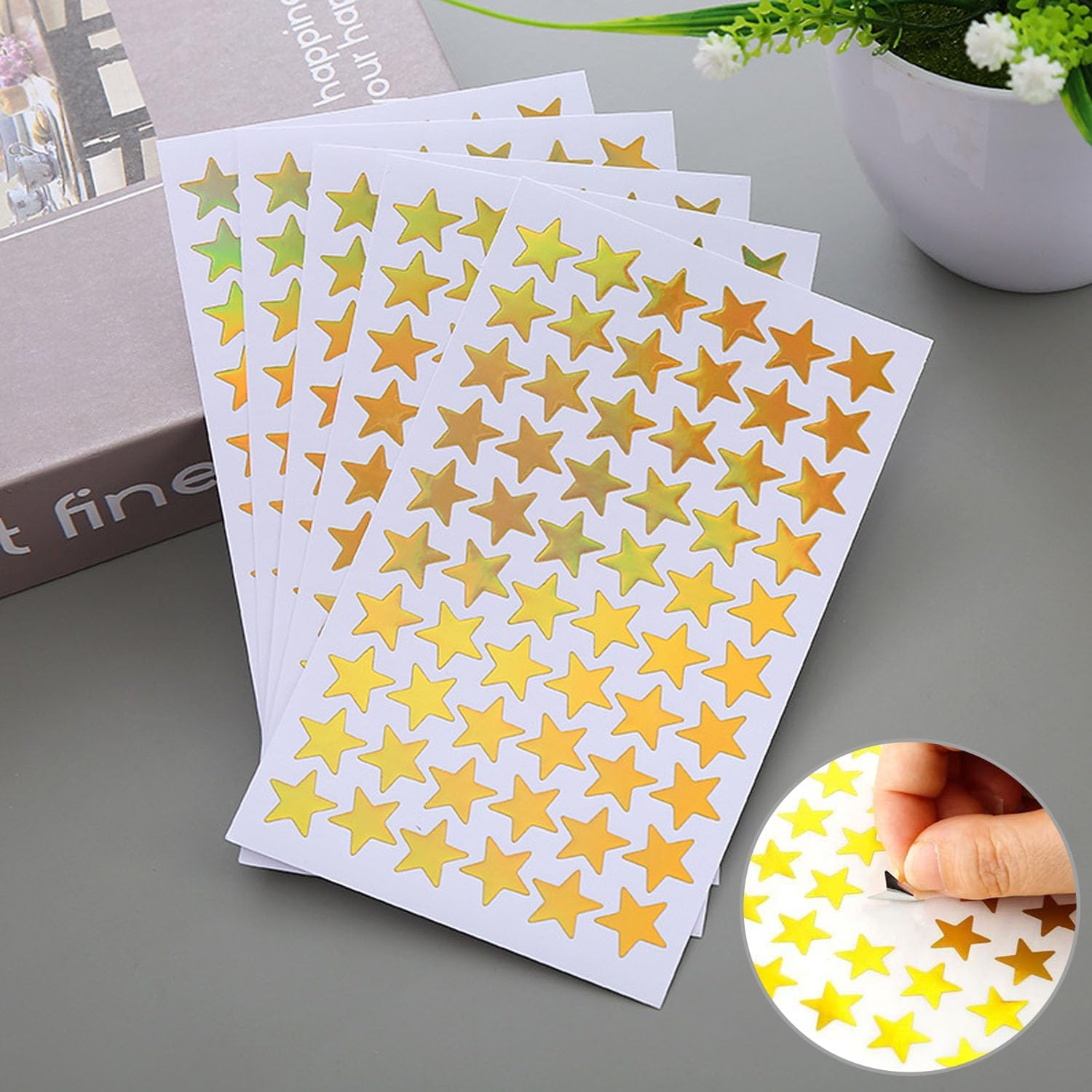 1620 Pack Star Stickers, Foil Gold Star Stickersr, 0.6" Diamete Small Foil Star Stickers, Small Foil Star Stickers for Kids Reward Home, School, Bar, DIY and Office Decoration (Gold)