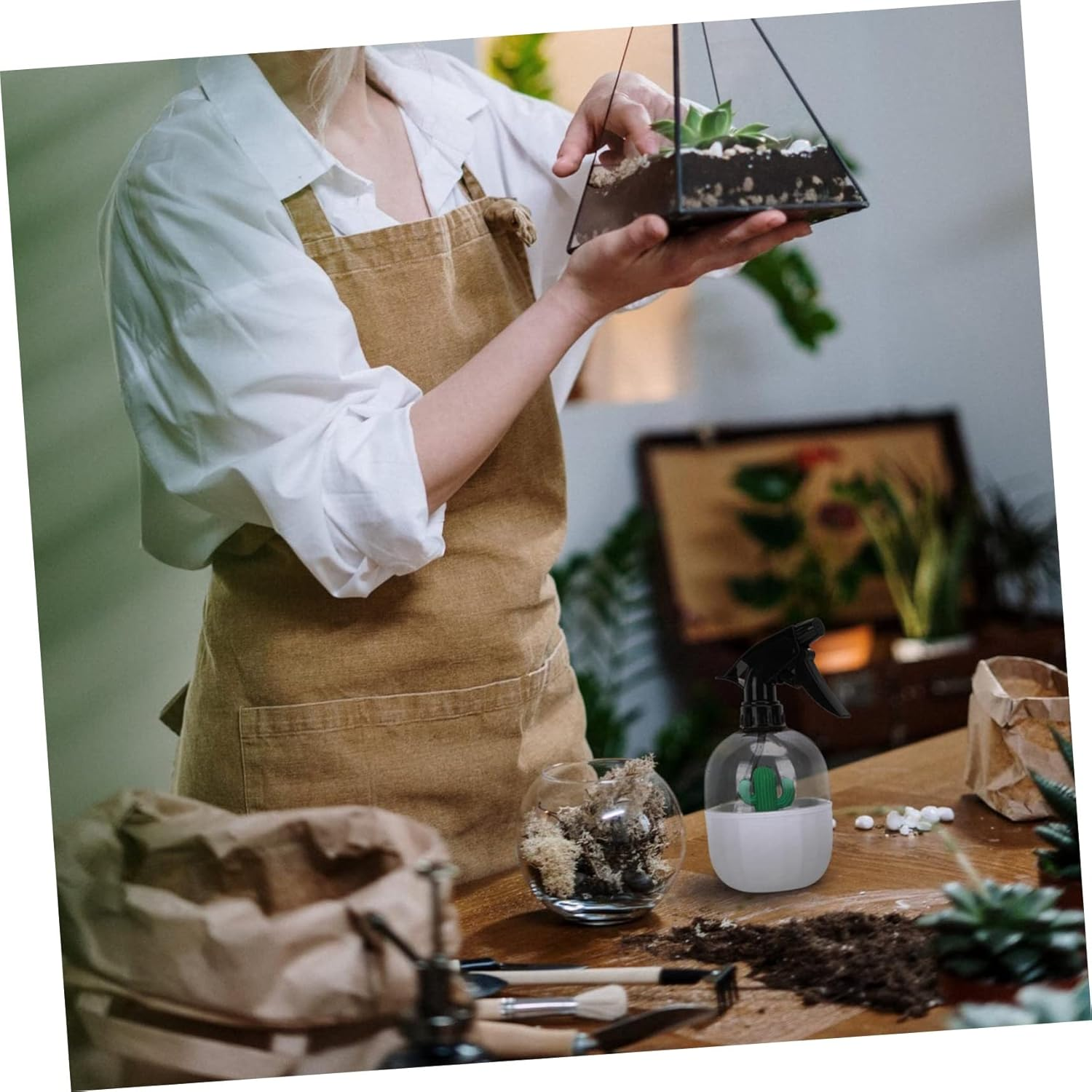 Watering Can Tool Indoor Plants Watering Sprayer Weed Sprayer Gardening Spray Bottle - White image number 2