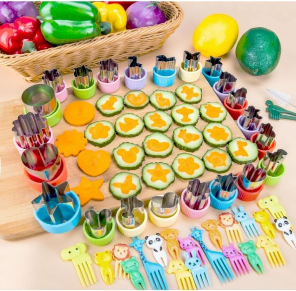 Vegetable Cutters Shapes Set, 20Pcs Stainless Steel Mini Cookie Cutters, Animal Dinosaur Mouse Heart Star Bread Cutter 20Pcs Cute Cartoon Animals Food Picks and Forks, Sandwich Cutters Set