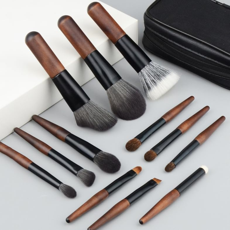 Makeup Brushes Set 12 Pcs Mini Travel Makeup Brush Set with Case, Travel Brush Set for Loose Powder, Contour, Blush, Concealer, Eyeshadow, Brow Brushes Tool Kit image number 6