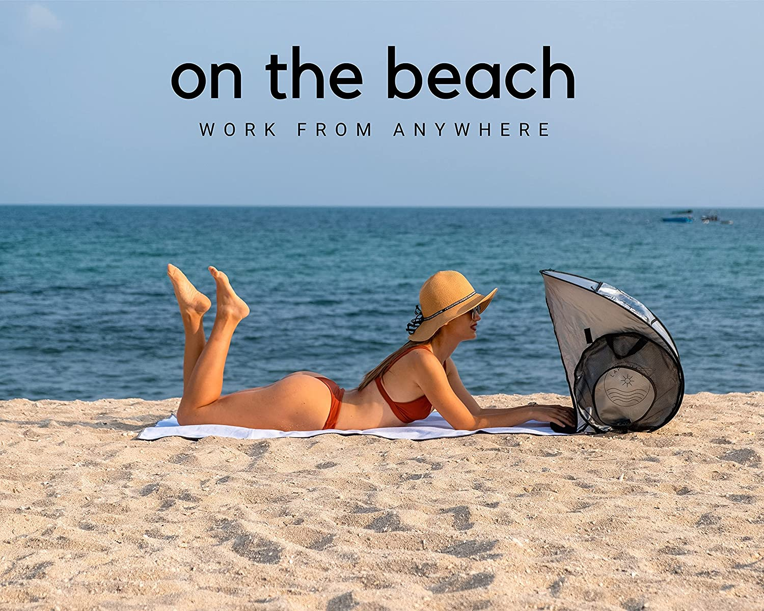 Laptop Sun Shade for Working outside | Glare Blocker | Heat Reflective | Waterproof | Fits up to 17&rdquo; Screens | Foldable & Portable Privacy Screen Hood Tent for Outdoors | Perfect Viewing Angle