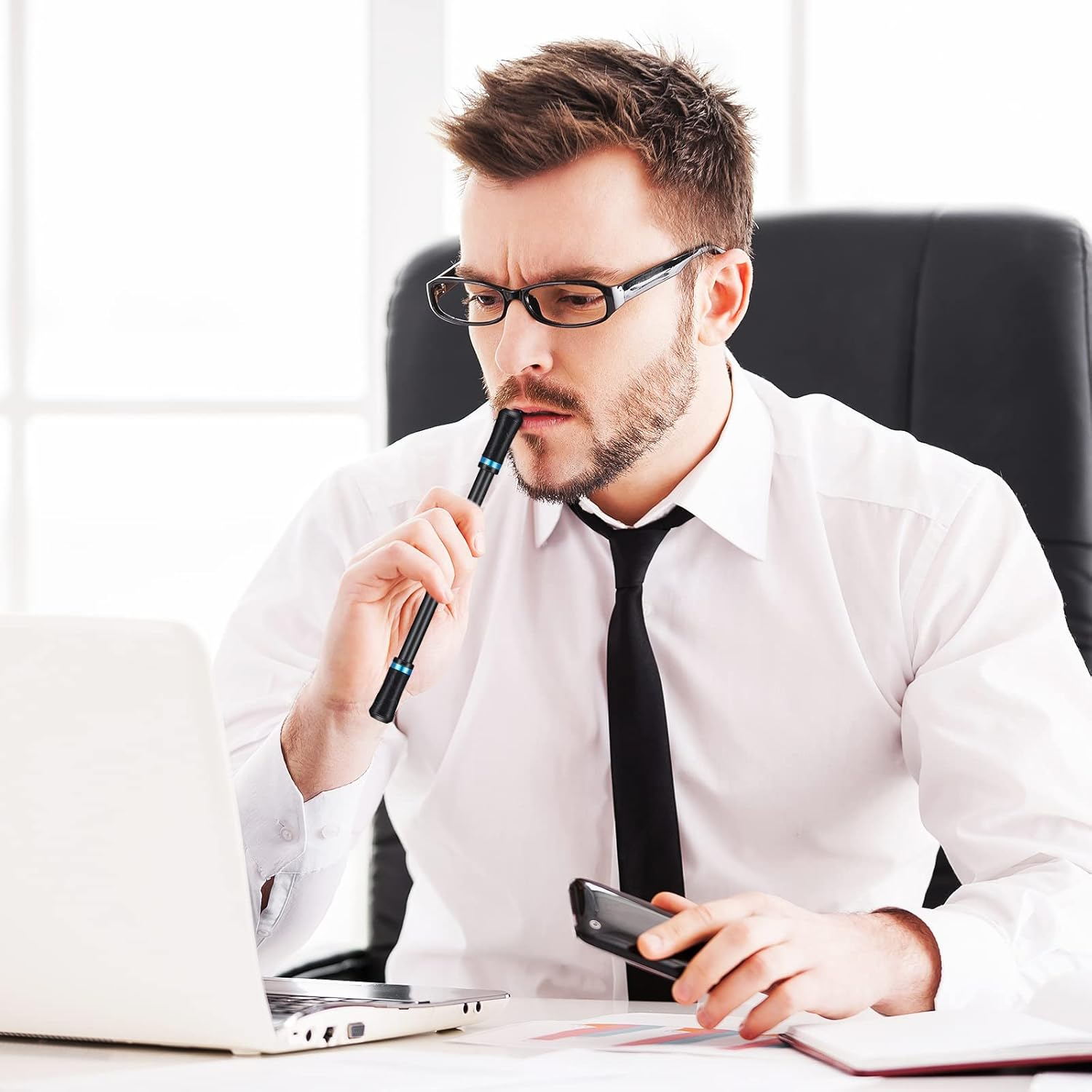 4 Pieces Pen Spinning Fidget Flying Pen Mods for Students - Finger Rotating Gaming Pen without Refill - White and Black image number 5