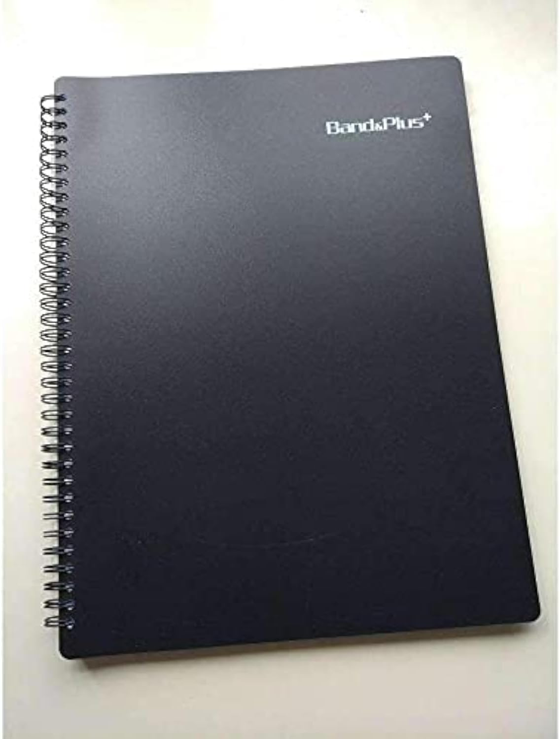 Non-Reflective Music Sheet Folder (Black, 40-Pocket to Fit 80 Sheet Music), Spiral Bound Lies Flat with Writable Pages, Sheet Music Organizer for A4 and Letter Size Music image number 4