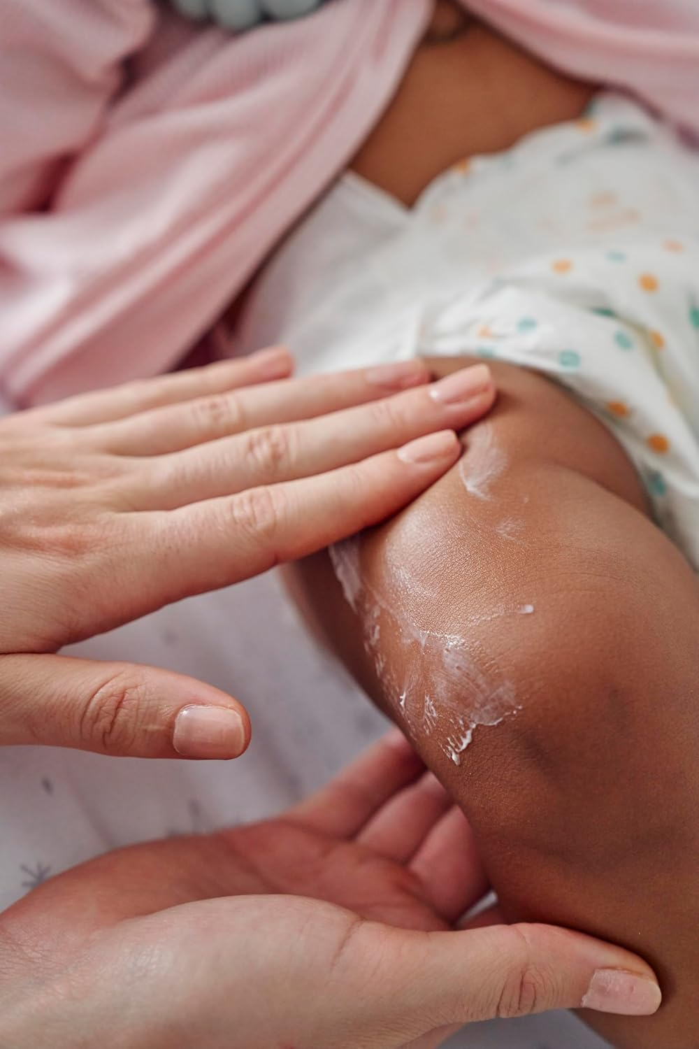 Mamave Baby Moisturiser | Natural Formula | Perfect for Newborns | Nut Oil Free | Lavender and Ylang Ylang Essential Oils | Calendula and Aloe Vera Extract | Great for Dry Skin | Australian Made | 250Ml