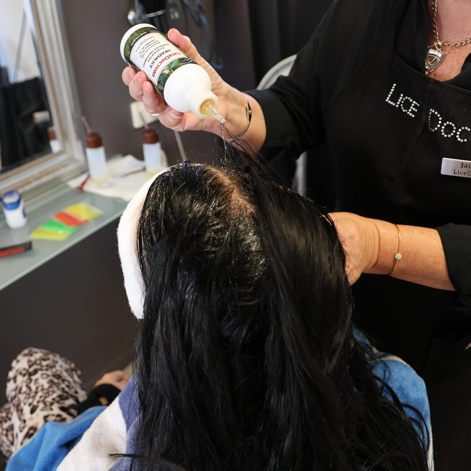 Licedoctors Head Lice Treatment Oil | Natural Essential Oils for Head Lice Care | Australian Made | 200Ml image number 3