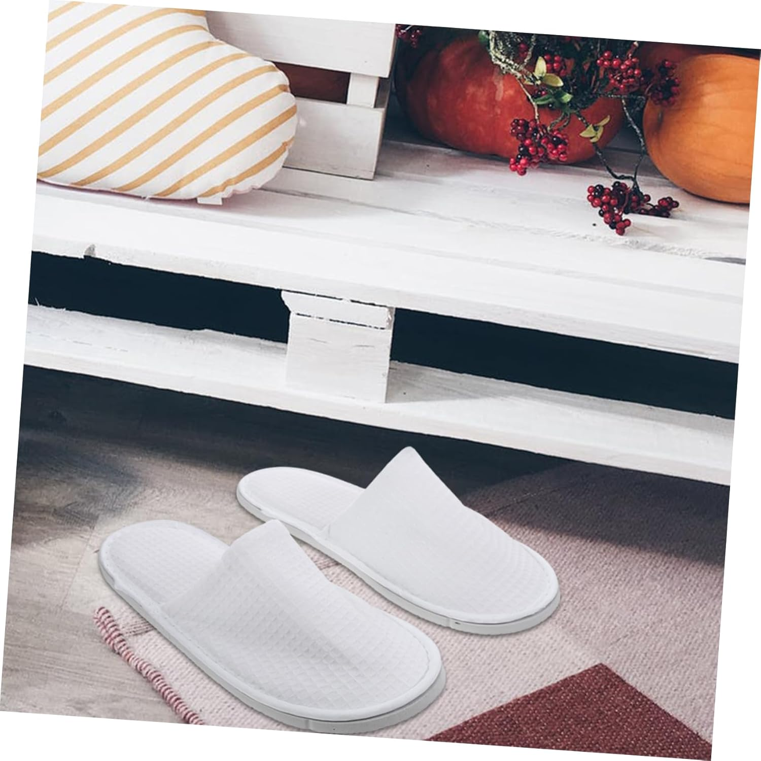 2Pairs Disposable Slippers for Hotel Beauty Salon Comfortable Travel Slippers Hotel Disposable for Guests